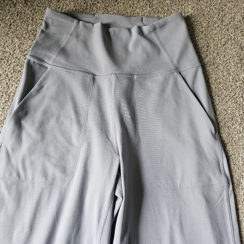 Lululemon Align Super High Rise Wide Leg Crop 23"